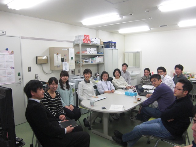Lab meeting picture 1.